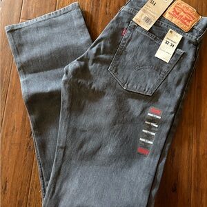 Levi's Men's Classic Straight Jeans in Gray